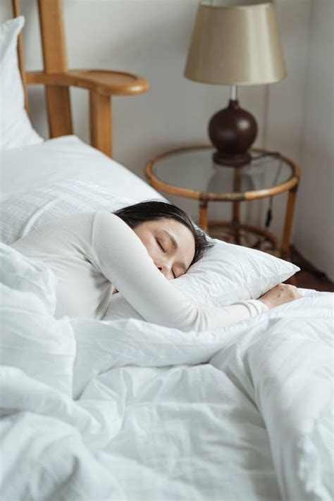 Optimizing Sleep through Natural Remedies: Introducing the Magic of Natural Slumber